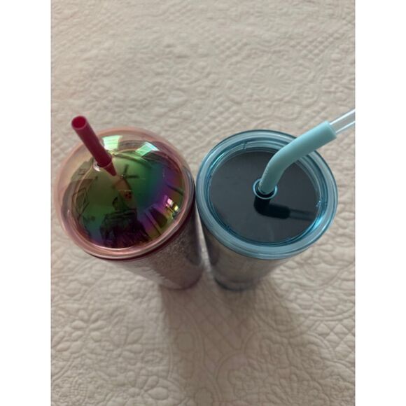 NWOT Starbucks limited edition Holiday 2024 2 tumblers with straws. - Picture 2 of 3